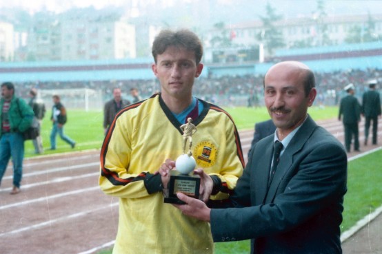 hami mandıralı, yılın sporcusu ödülünü alırken