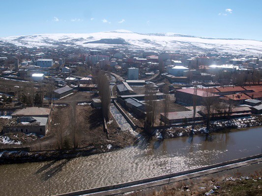 Kura nehri ve Ardahan