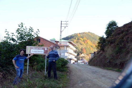 kervan yolu.Avulot hanları